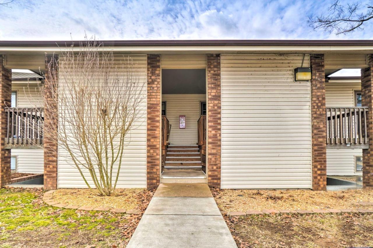 In With Mountain And Views! Apartment Branson