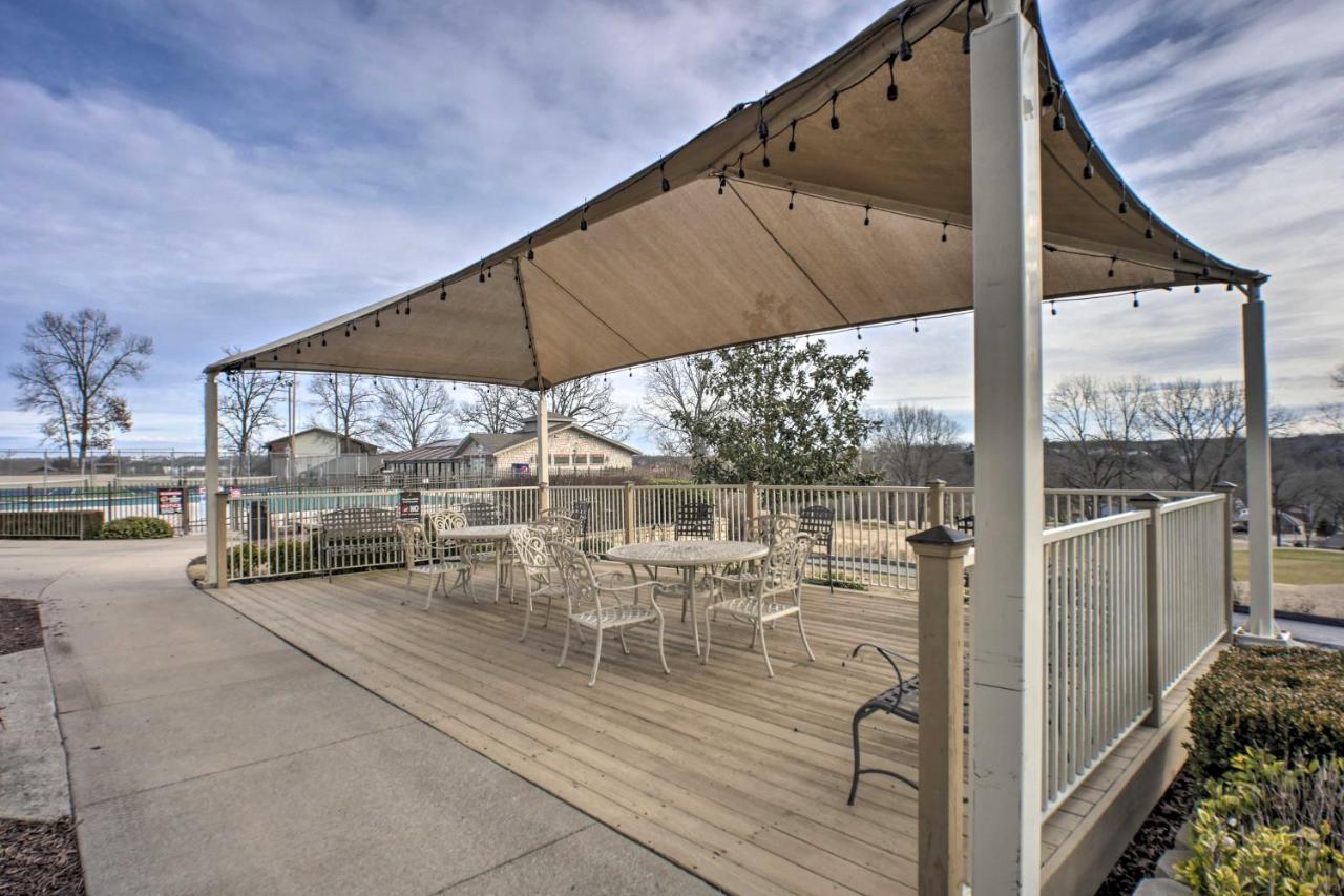 Apartment In With Mountain And Views! Branson