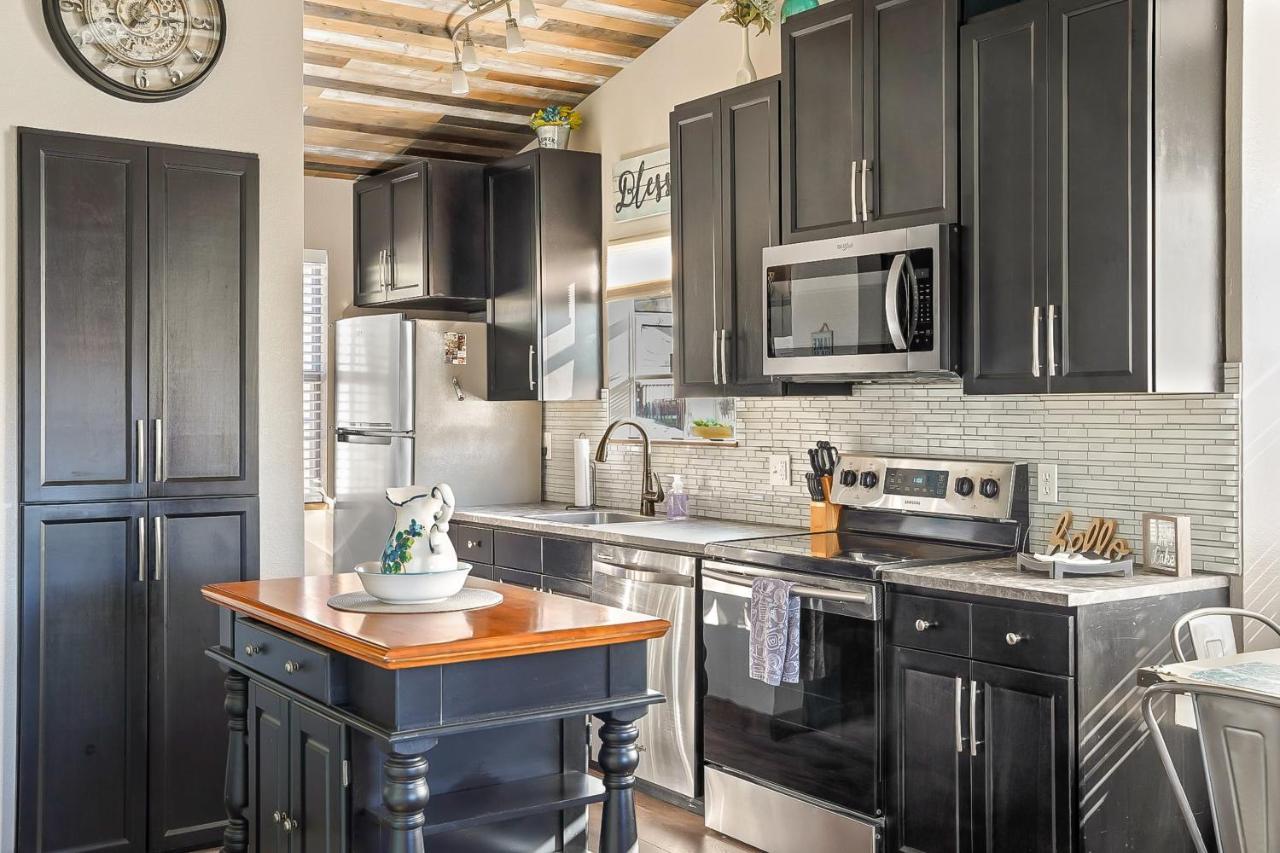 Rustic Cove Escape By The * Branson