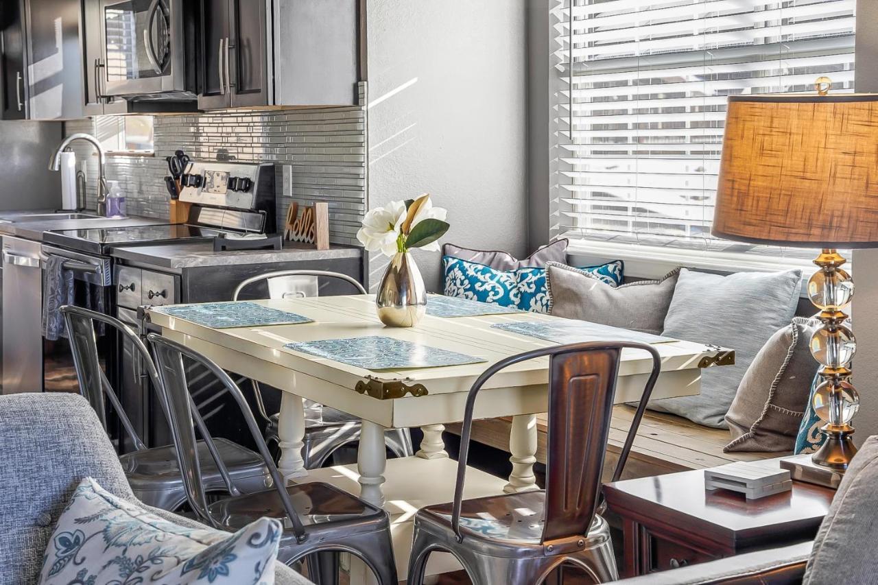 Rustic Cove Escape By The *