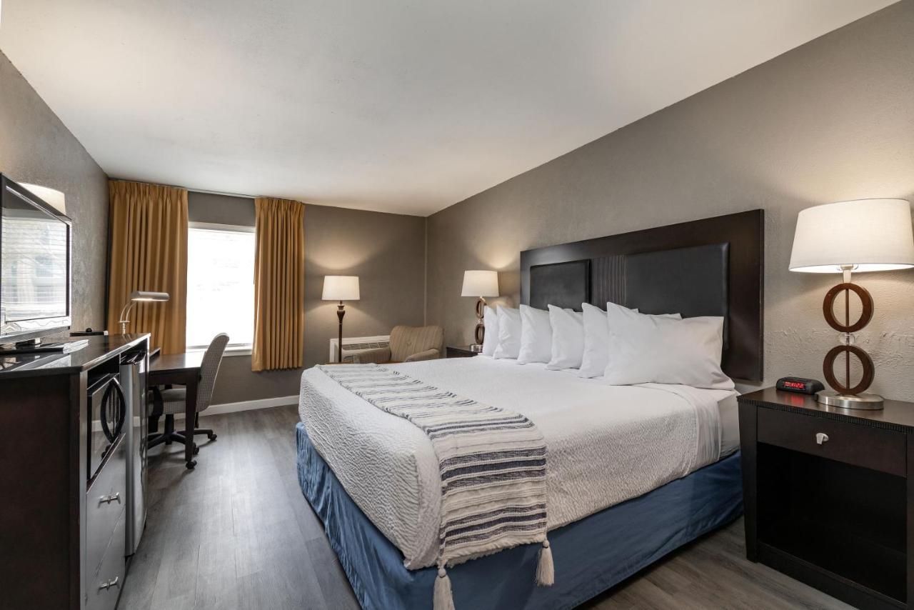 Hotel The Bransinn Entertainment District