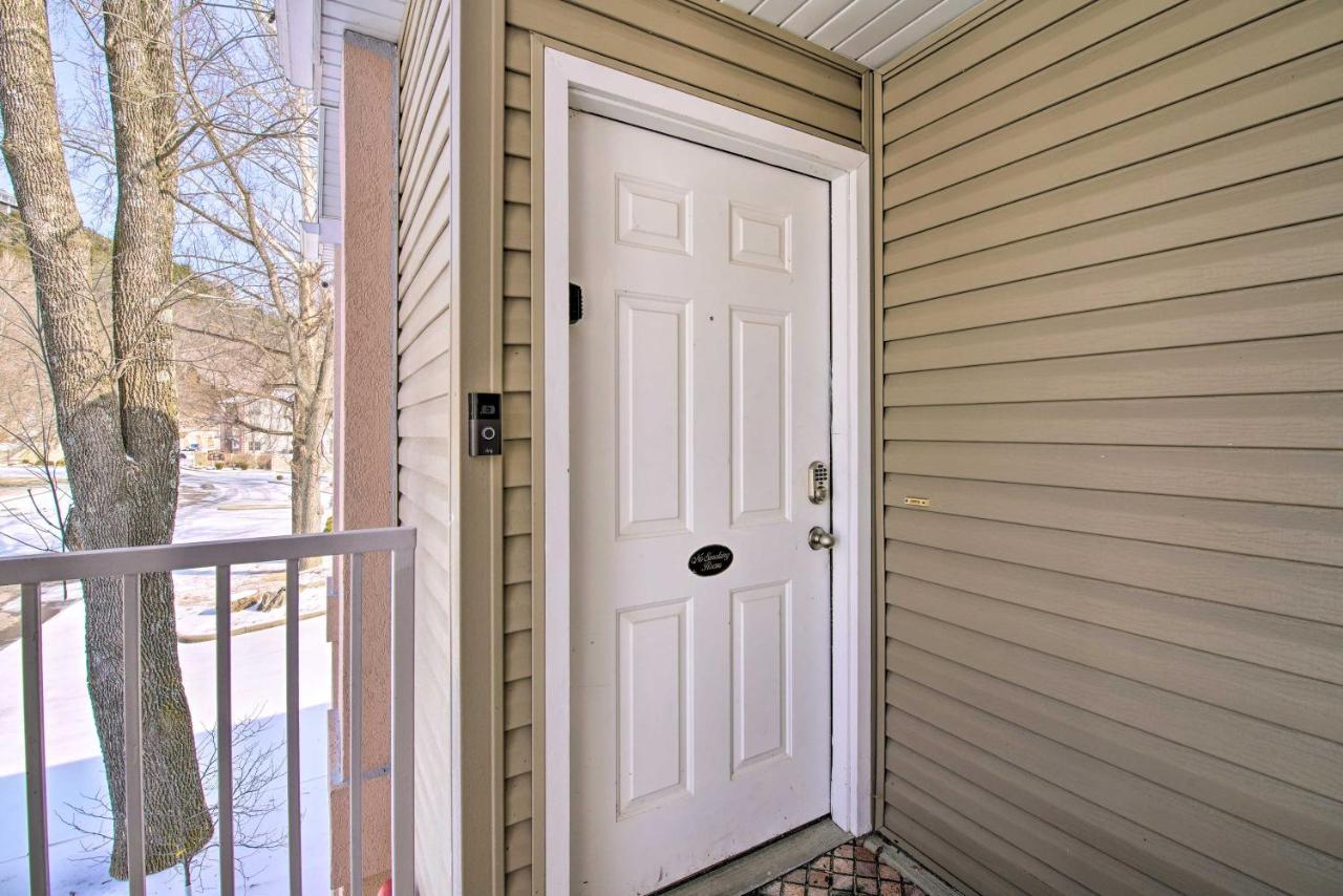 And Sunroom And Pool Access, Walk To Marina