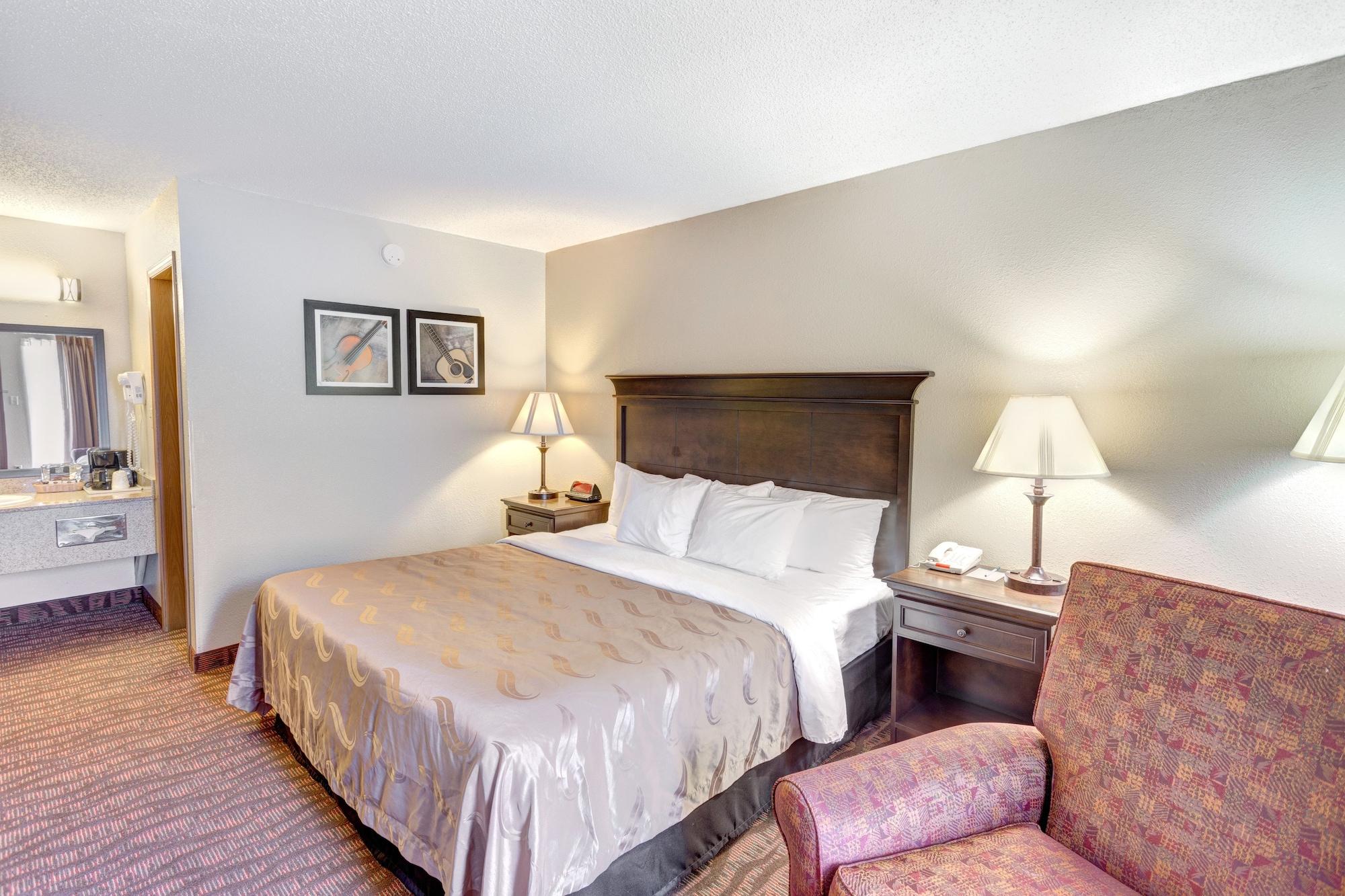 Inn Quality West Branson
