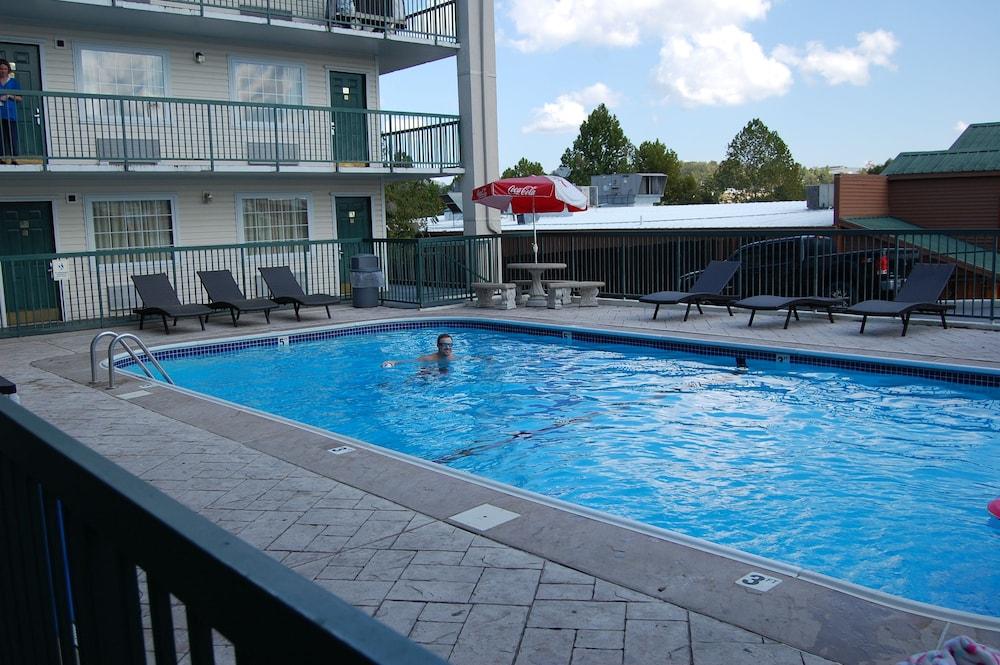 Hotel Days By Wyndham Branson/near The Strip 3*