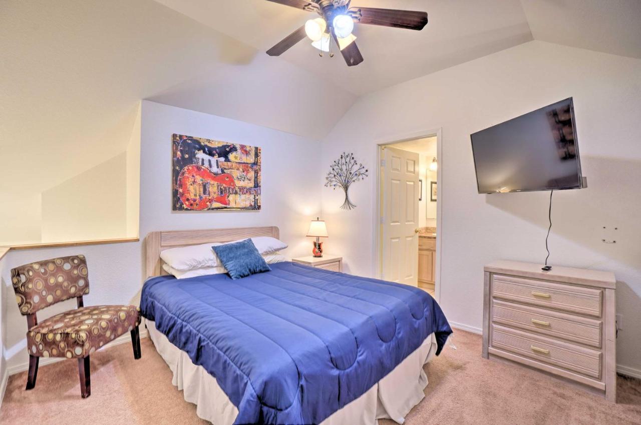 Relaxing Retreat By Fall Creek Marina *