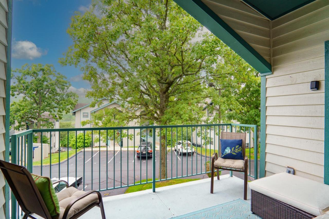 2 Bed Condo-the Greens At Thousand Hills-coffee Bar Branson