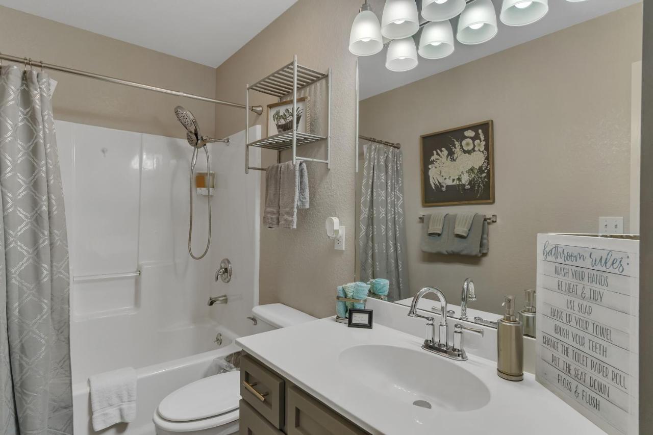 2 Bed Condo-the Greens At Thousand Hills-coffee Bar Aparthotel *