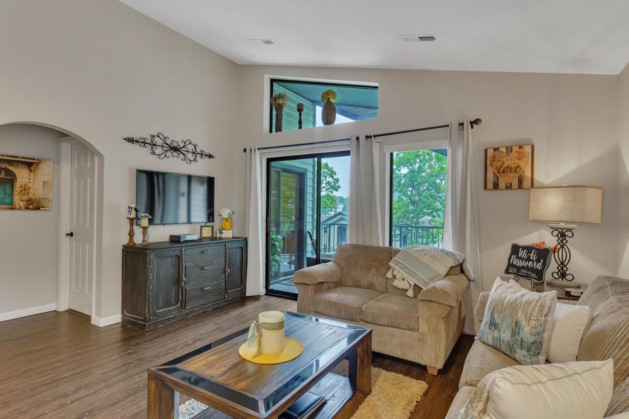 Aparthotel 2 Bed Condo-the Greens At Thousand Hills-coffee Bar