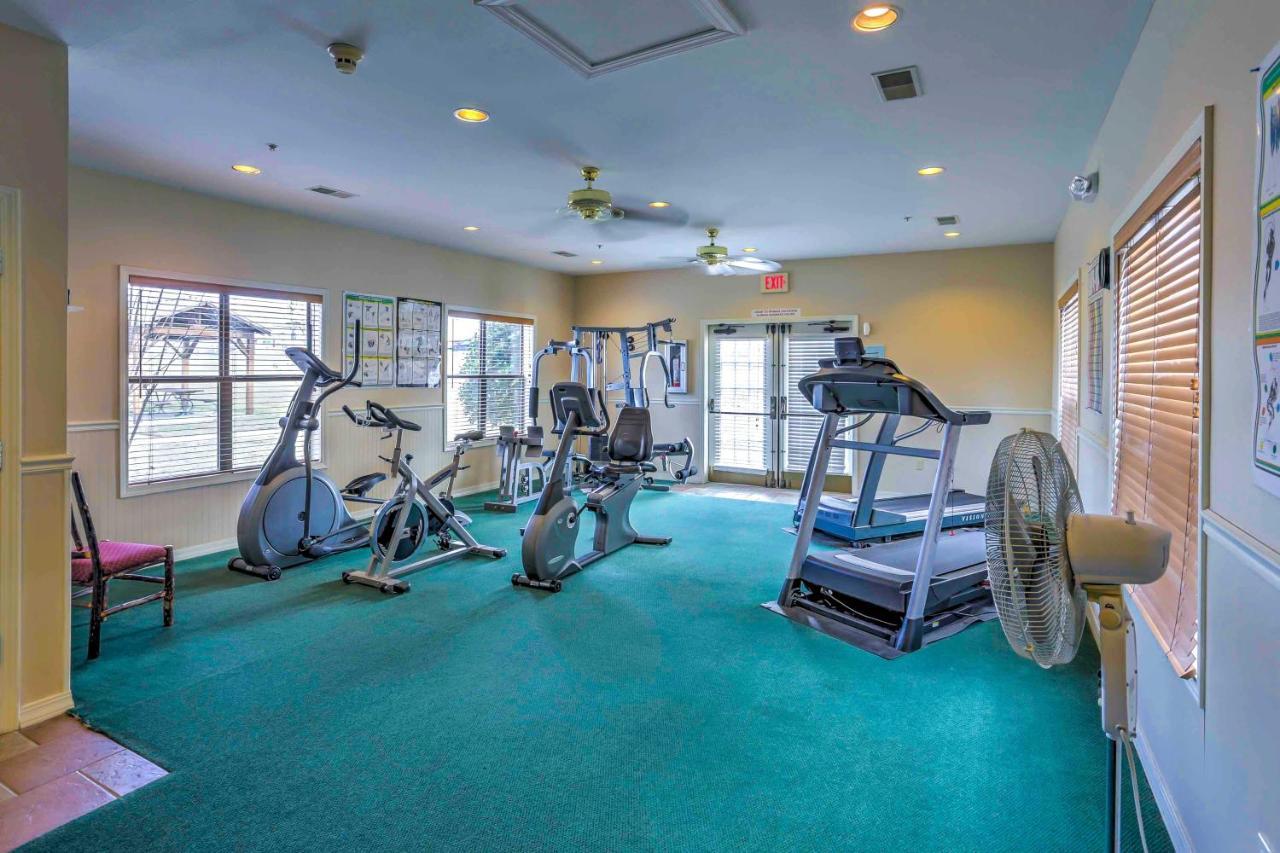 Retreat With Pool Access About 3 Mi To Dtwn Apartment Branson