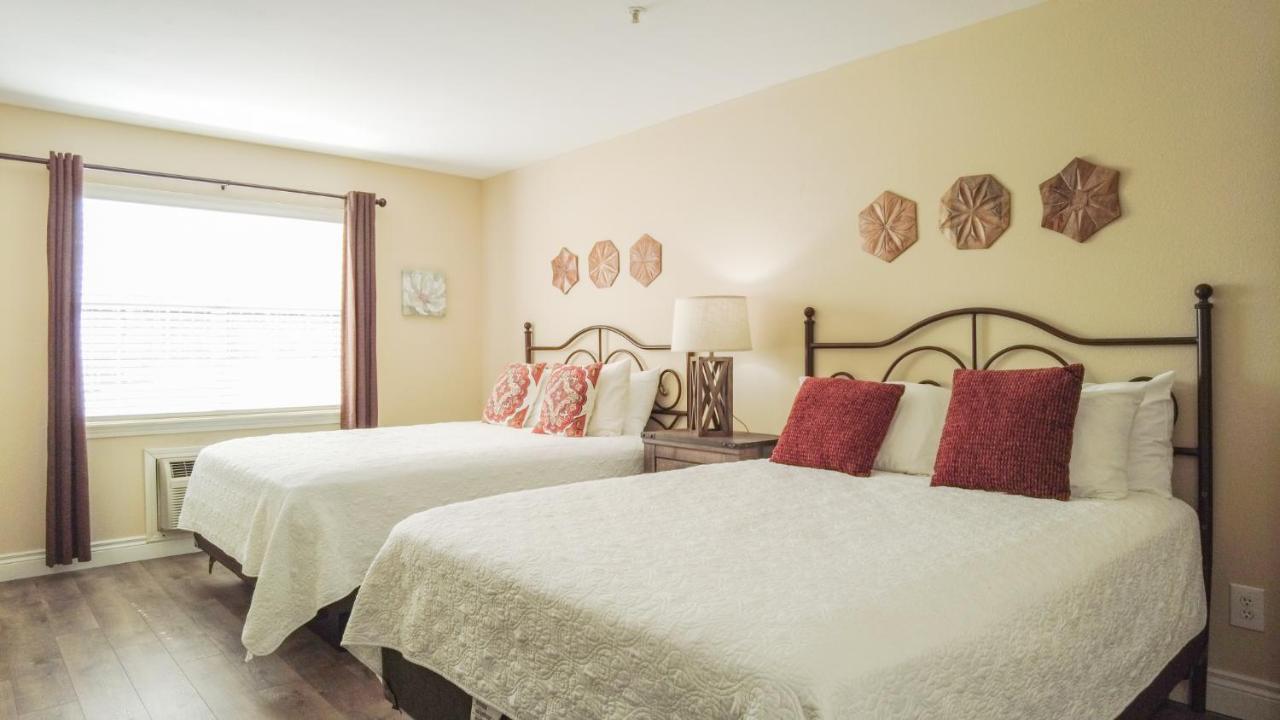 The Club By Dreams2Reality Vacations- Includes Free Attraction Tickets Daily! * Branson
