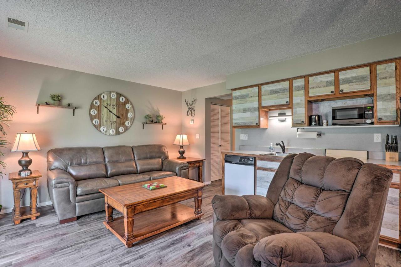 About 8 Mi To Silver Dollar City! Apartment Branson