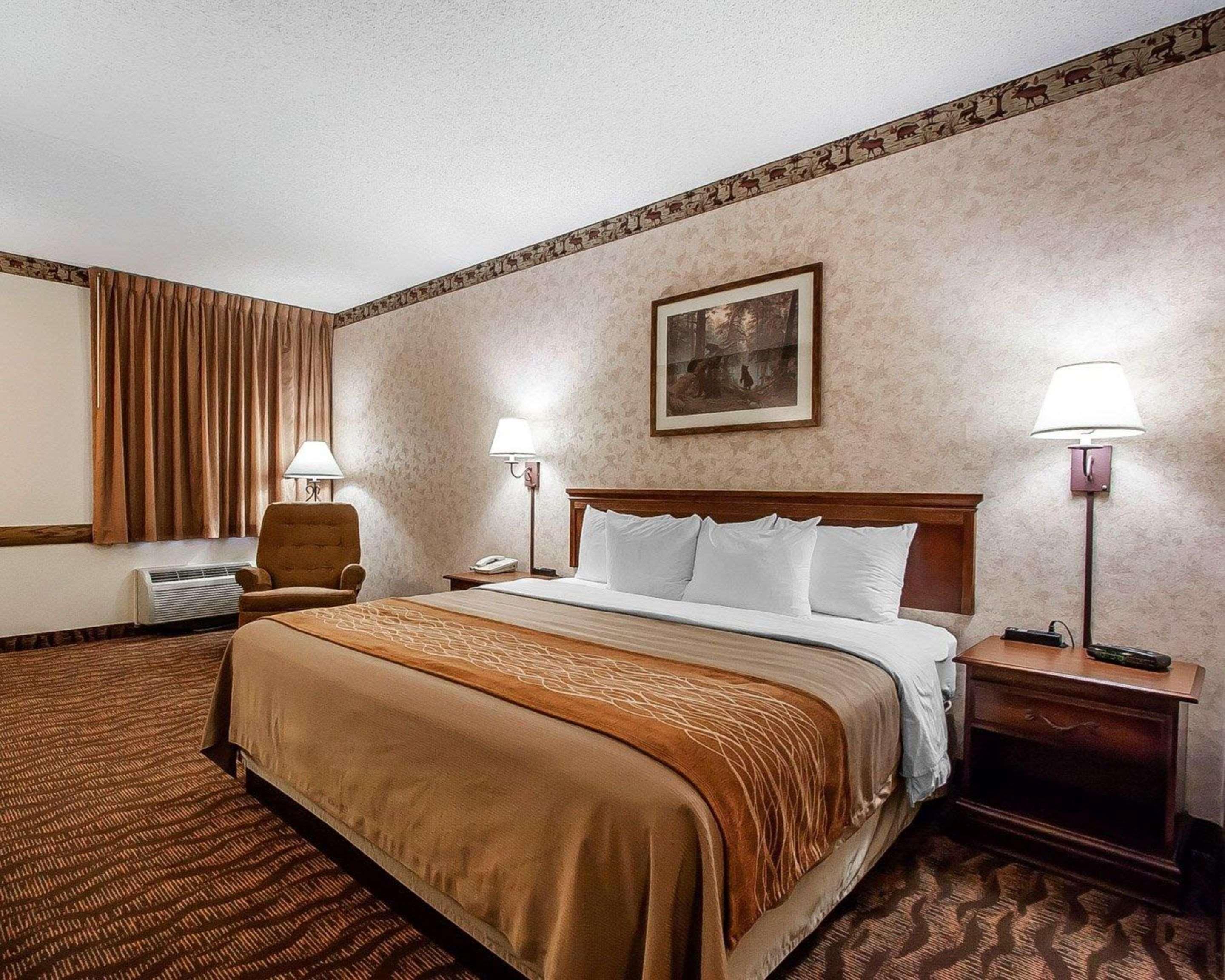 Hotel Comfort & Meadows 3*
