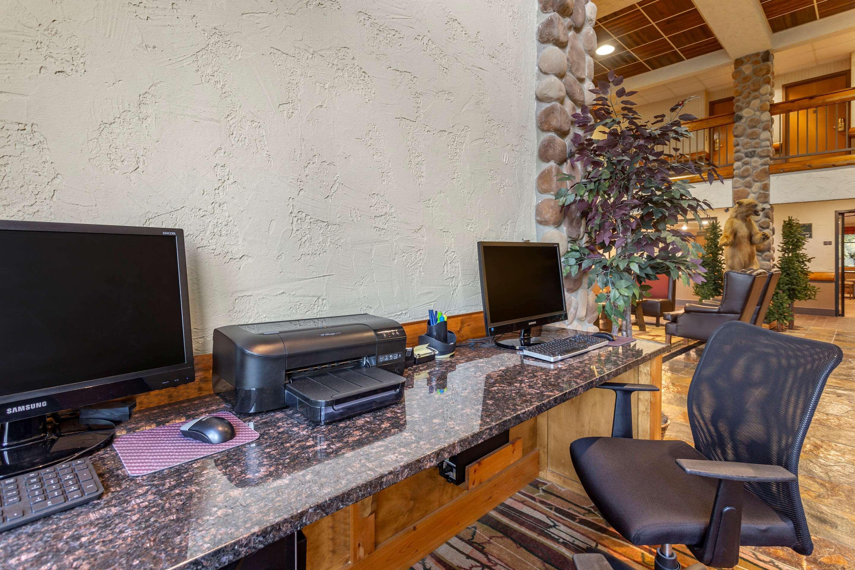 Comfort & Meadows Hotel Branson