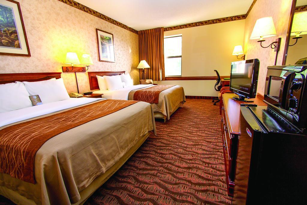 Hotel Comfort & Meadows 3*