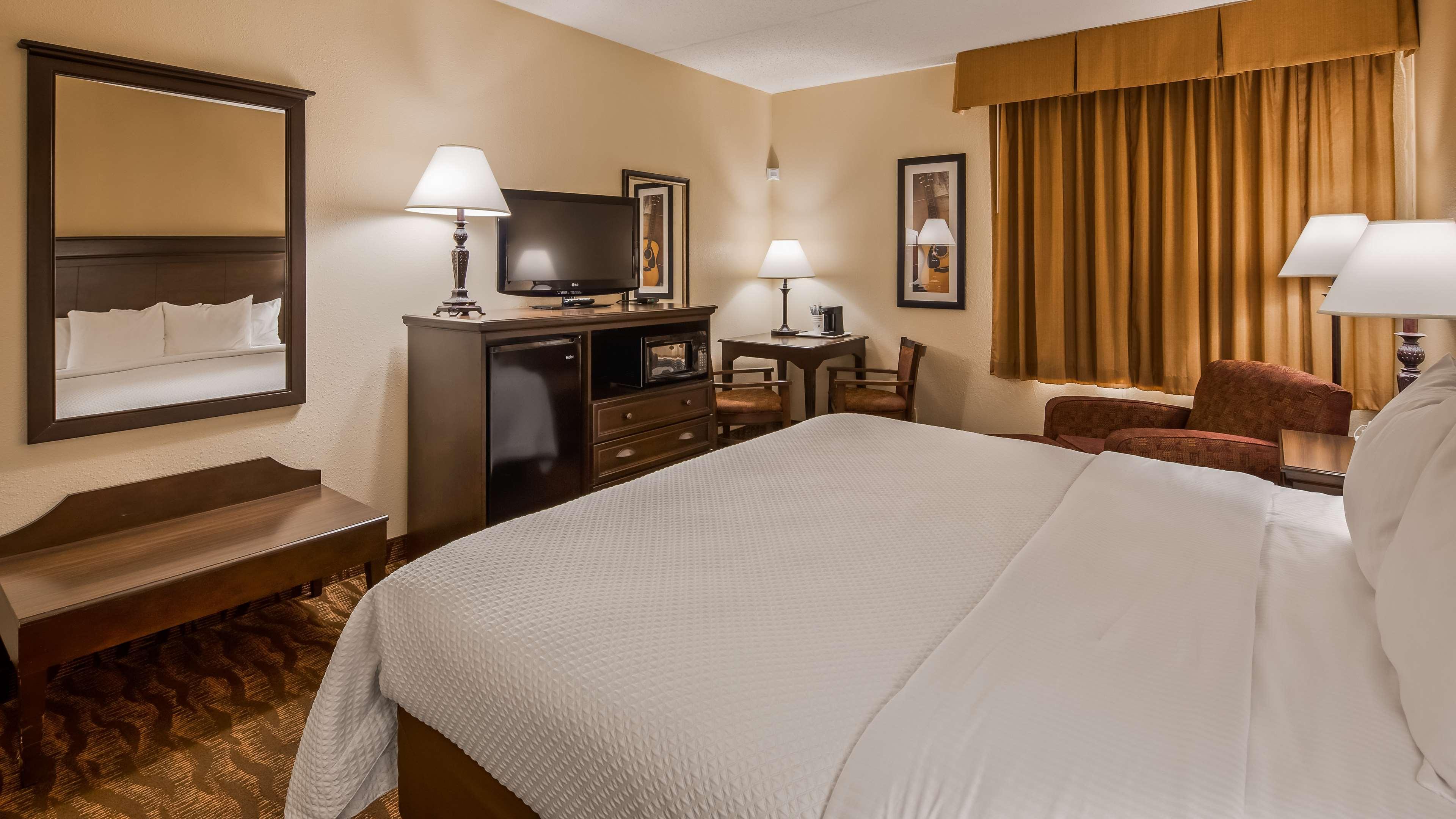 Western Music Capital 3* Branson