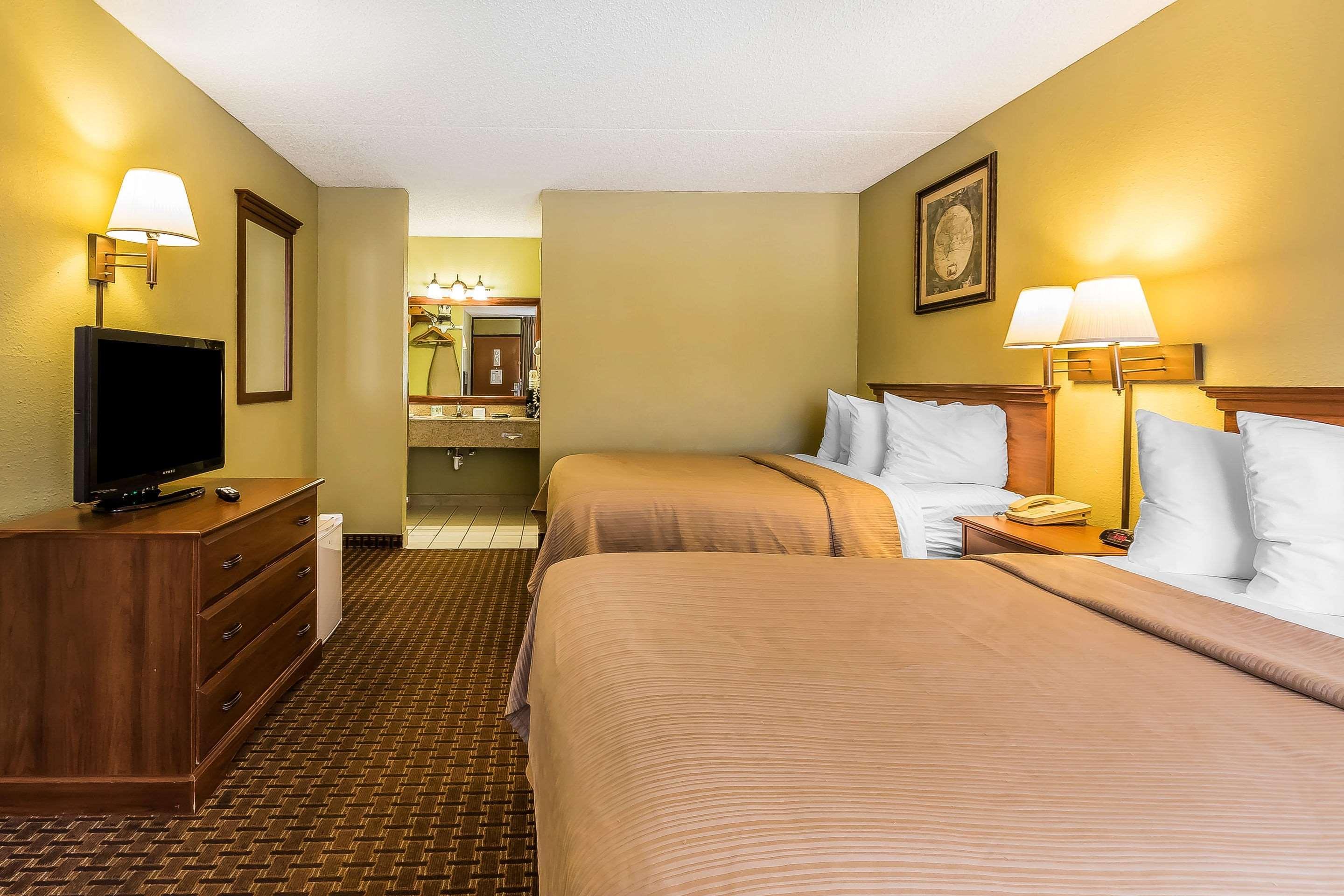 Inn Quality On The Strip 2*