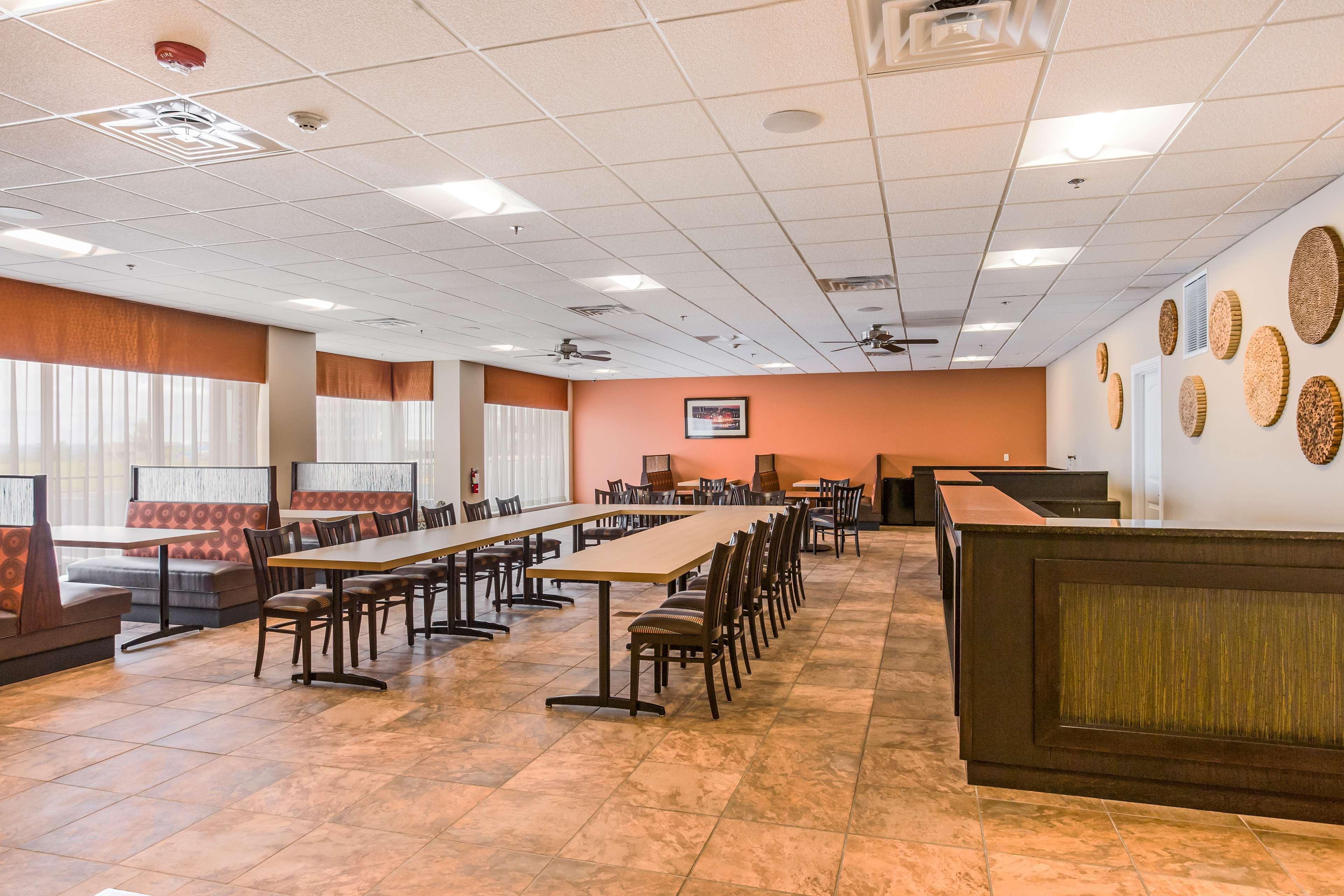 Hotel Red Lion &