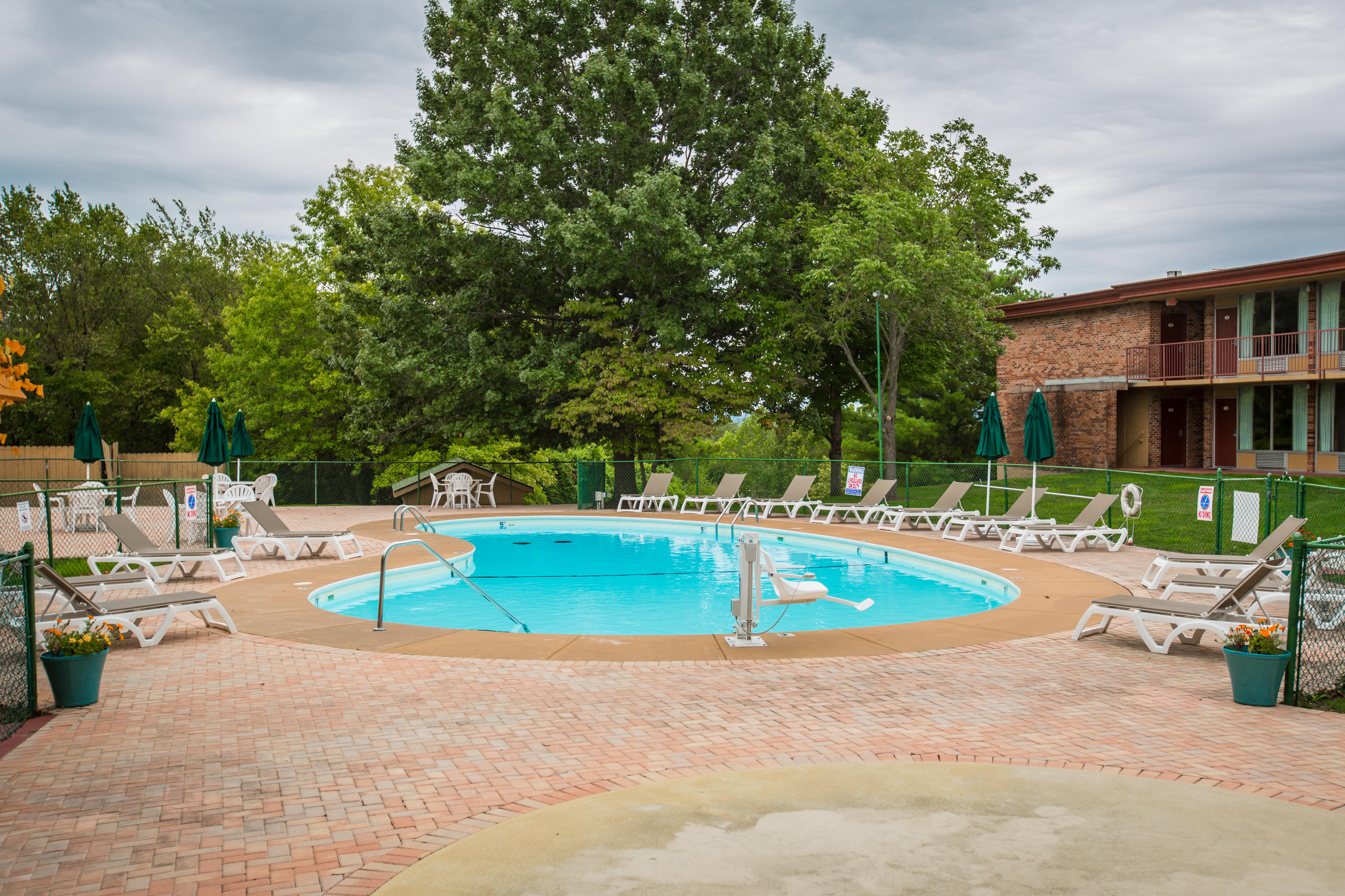 Red Lion & 3* Branson