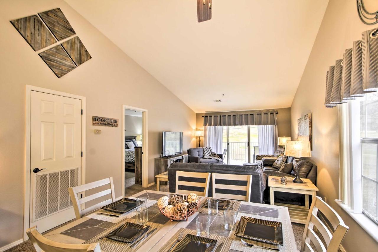 Apartment With Balcony, Near Silver Dollar City! *