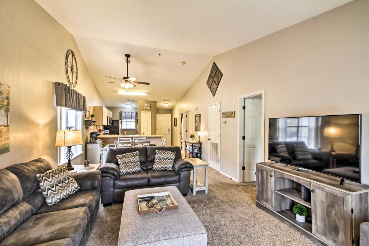 With Balcony, Near Silver Dollar City! * Branson