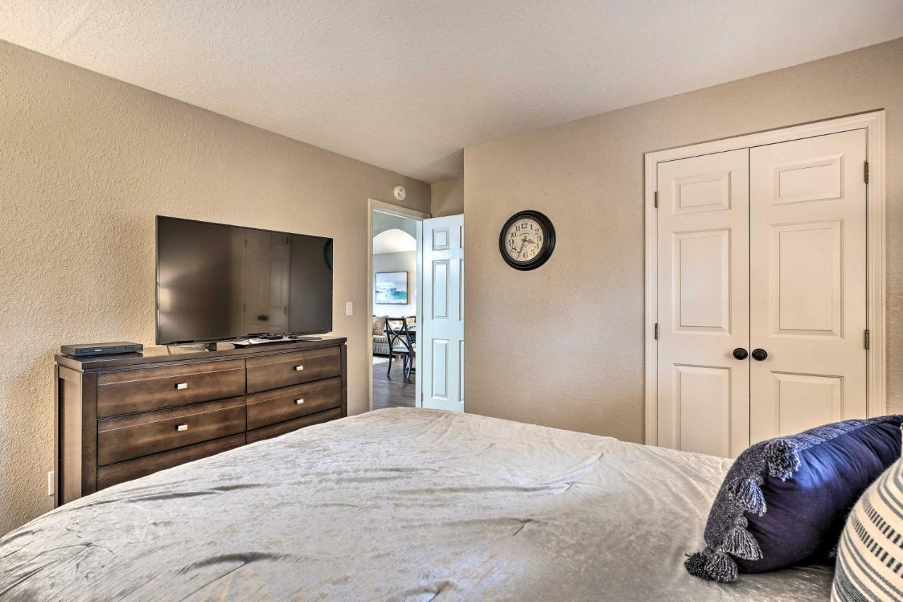 Pet-friendly Walk To The Strip Apartment