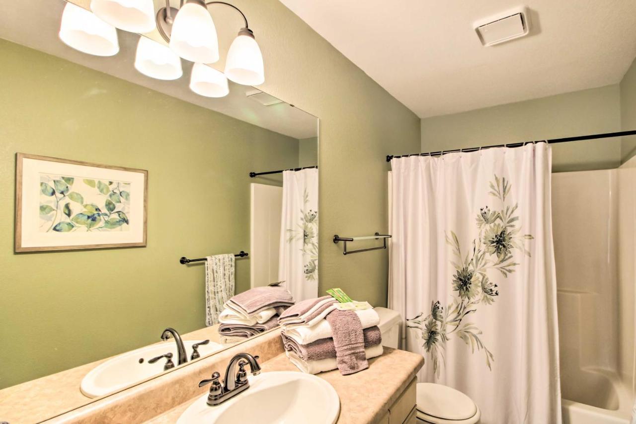 With Balcony, Near Silver Dollar City! * Branson