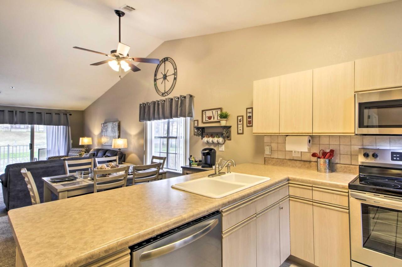 With Balcony, Near Silver Dollar City! Branson