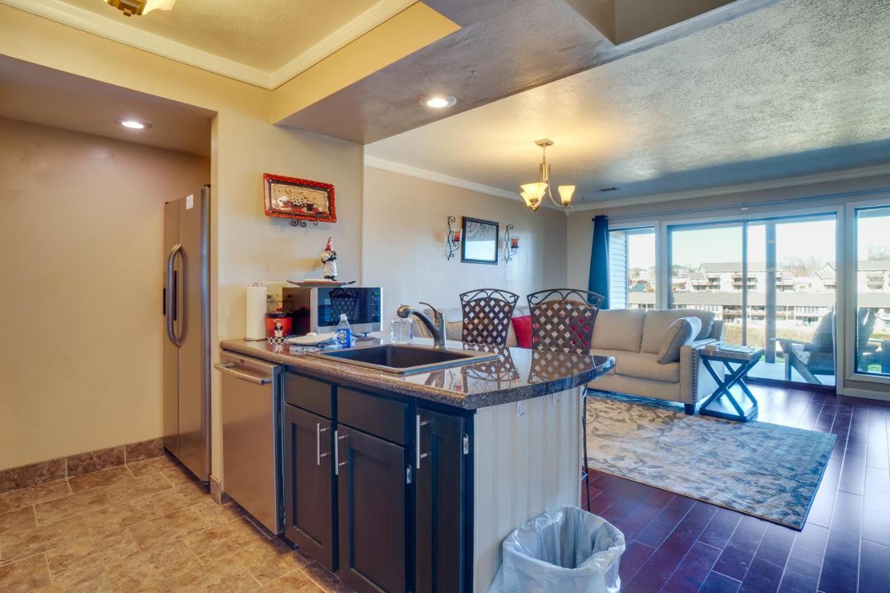 With Golf Course Views! *