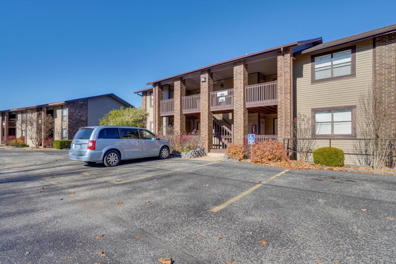 With Golf Course Views! Branson