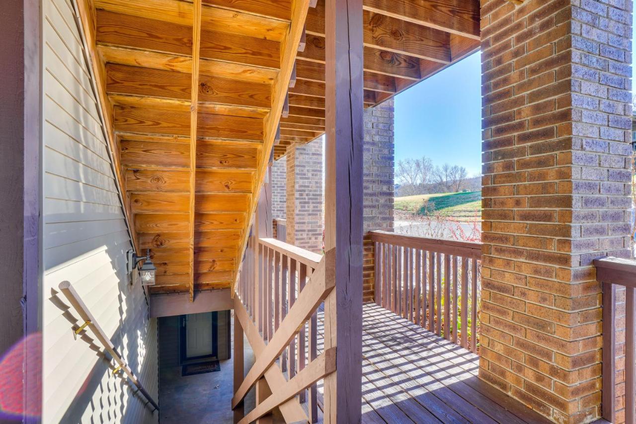 Apartment With Golf Course Views! Branson