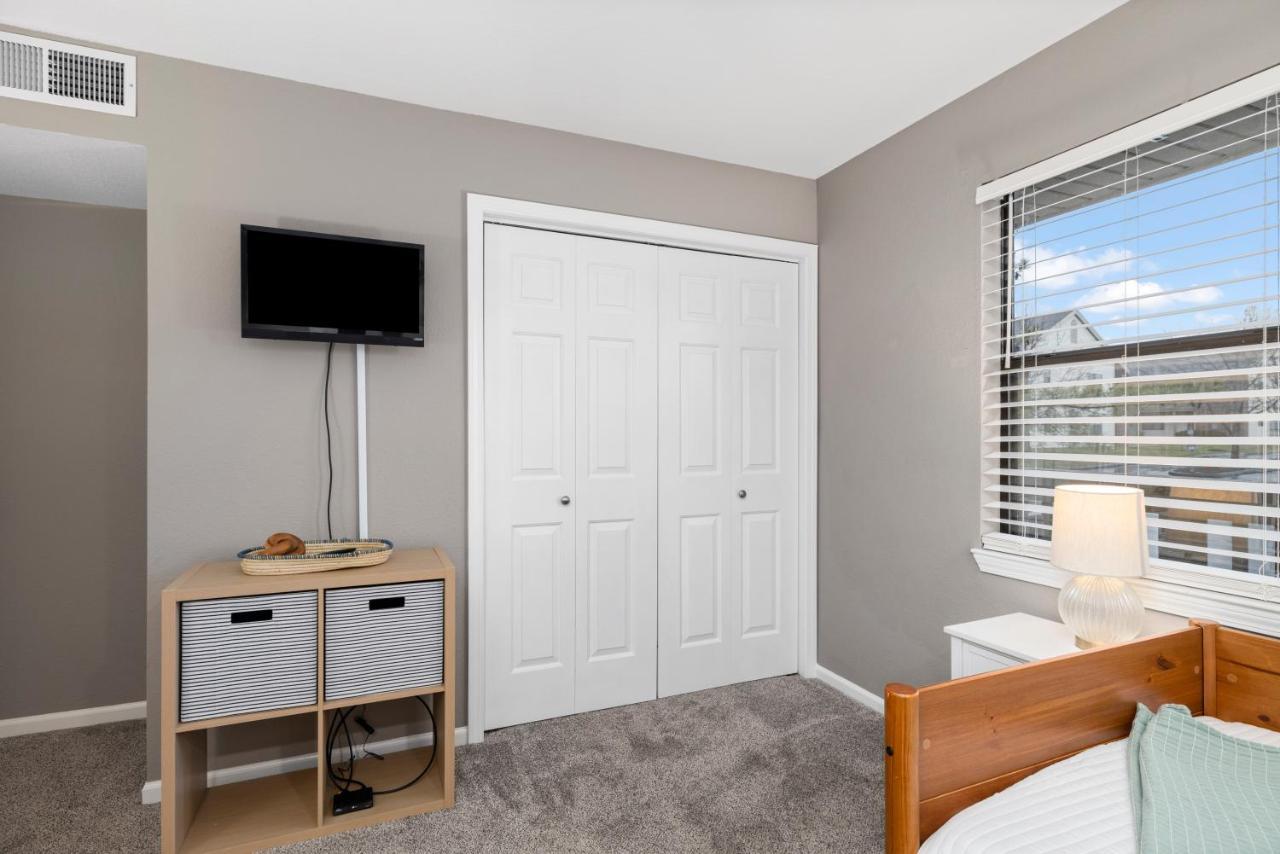 Apartment Hadley's Place At Pointe Royale, Pristine 2 Bed 2 Bath *