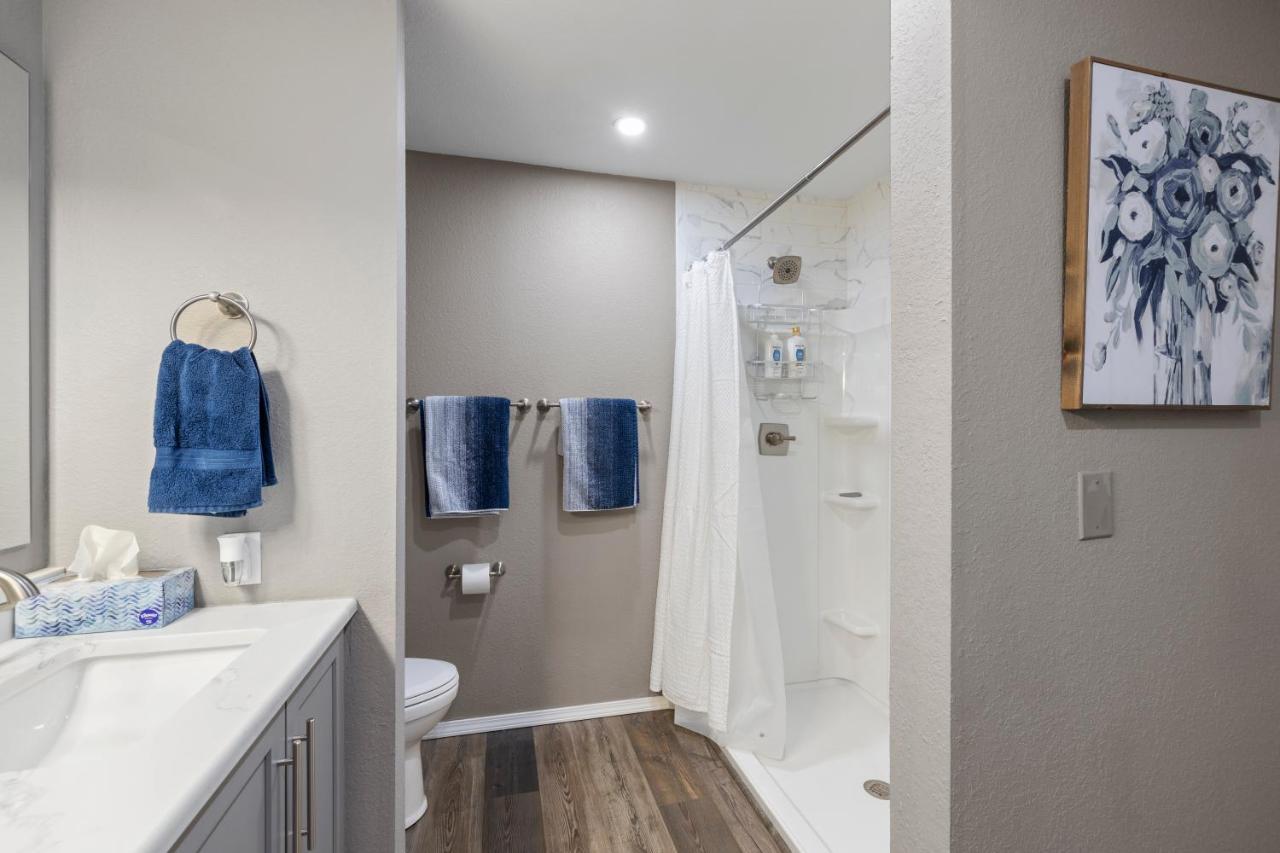 Hadley's Place At Pointe Royale, Pristine 2 Bed 2 Bath Branson