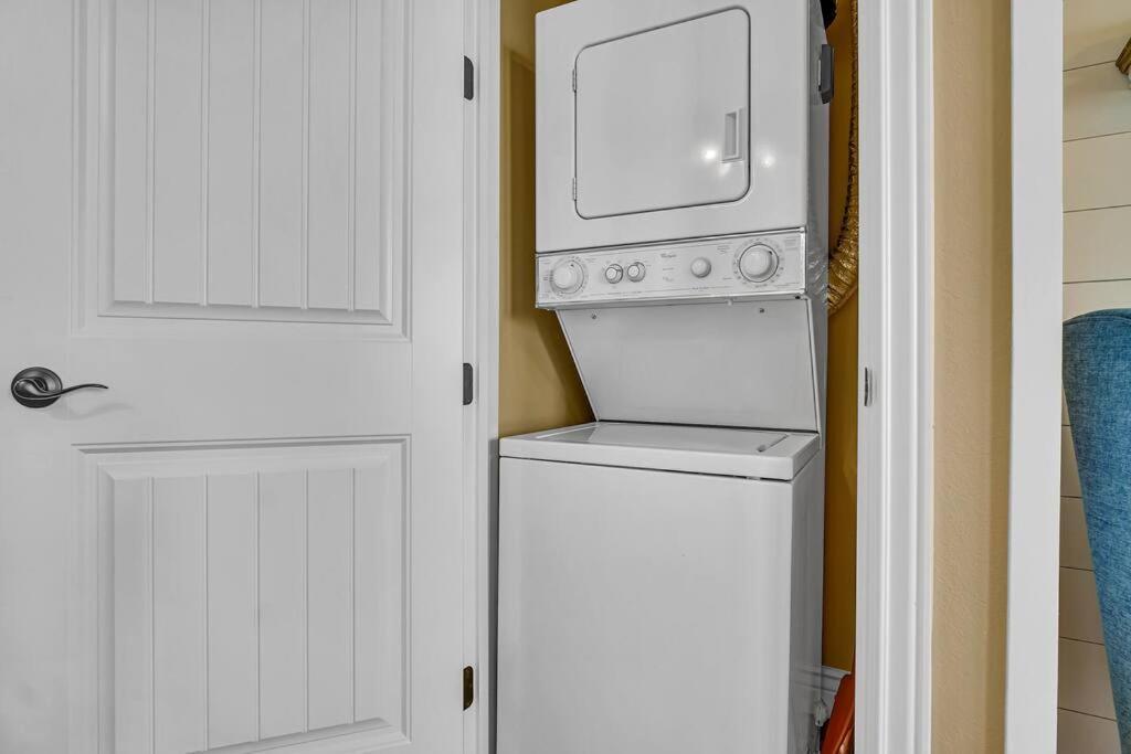 Walk In Two Bed Lakeview At Indian Point