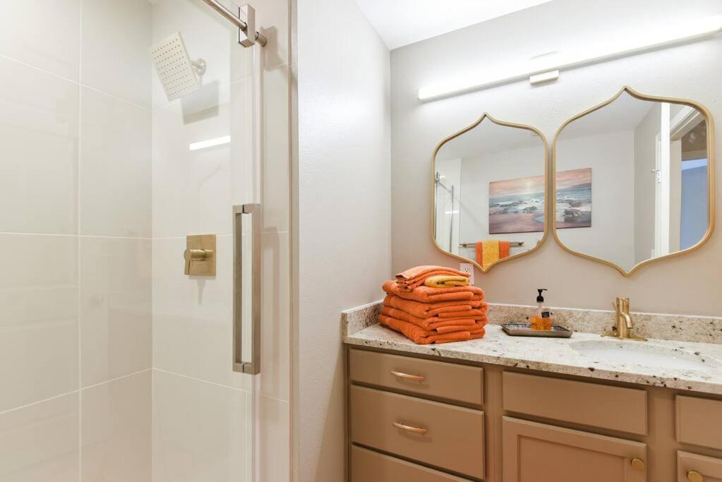 Remodeled No Steps Citrus Lane Luxury Amazing View Apartment Branson