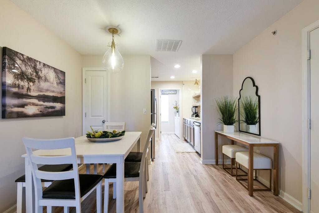 Remodeled No Steps Citrus Lane Luxury Amazing View Apartment Branson