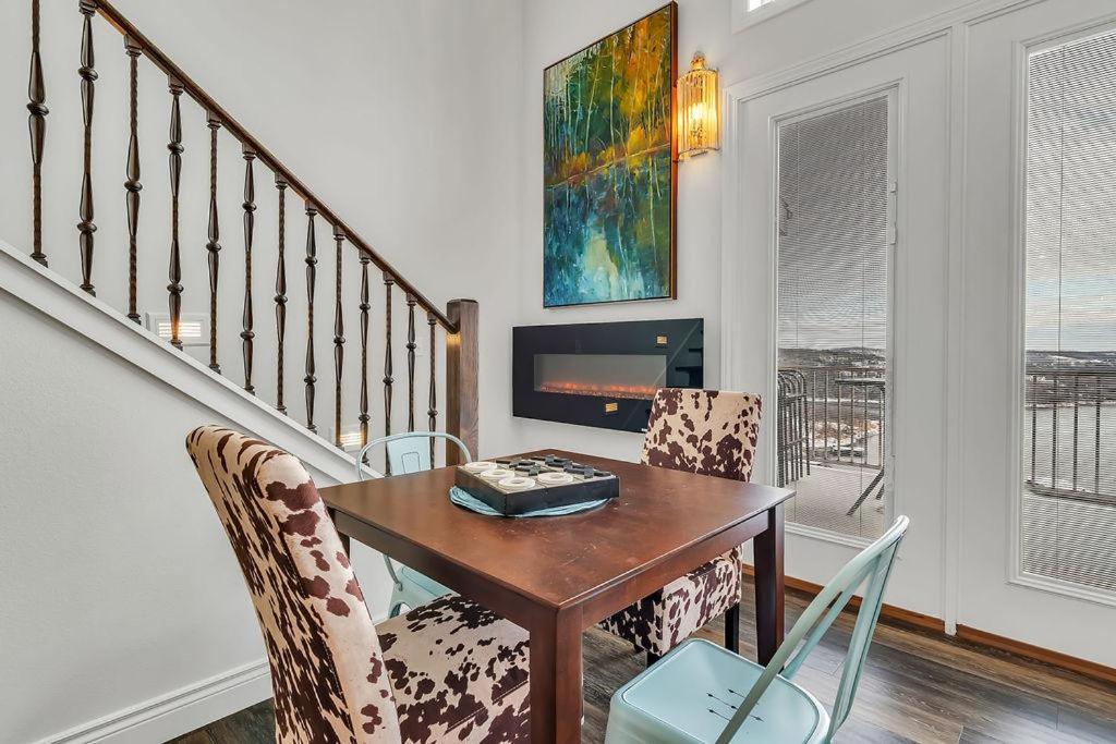 Holiday home Hawthorne--1428 Branson