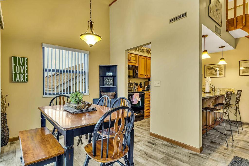 White Oak With Loft -- 116 Branson