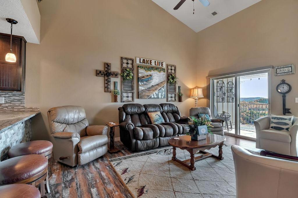 Royal View On Table Rock * Branson