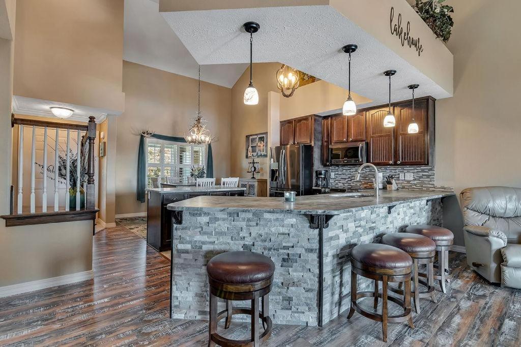 Royal View On Table Rock Holiday home Branson