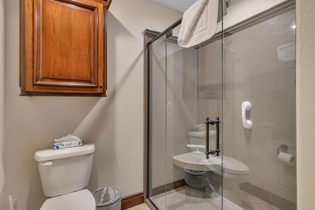 Hawthorne -- 1427 Holiday home