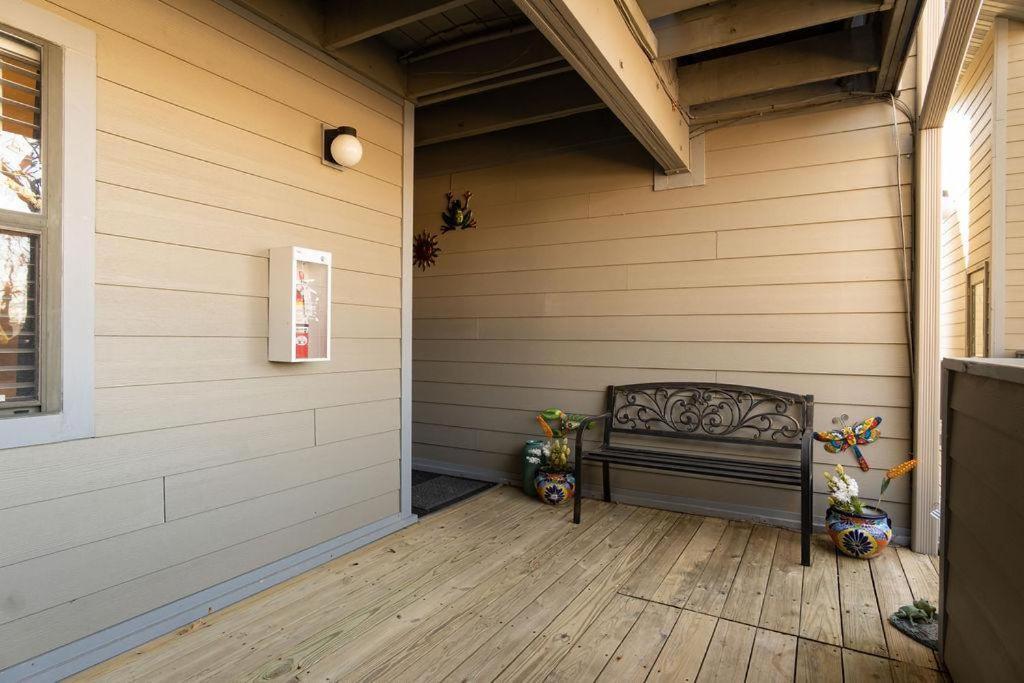 White-oak -- 111 Holiday home