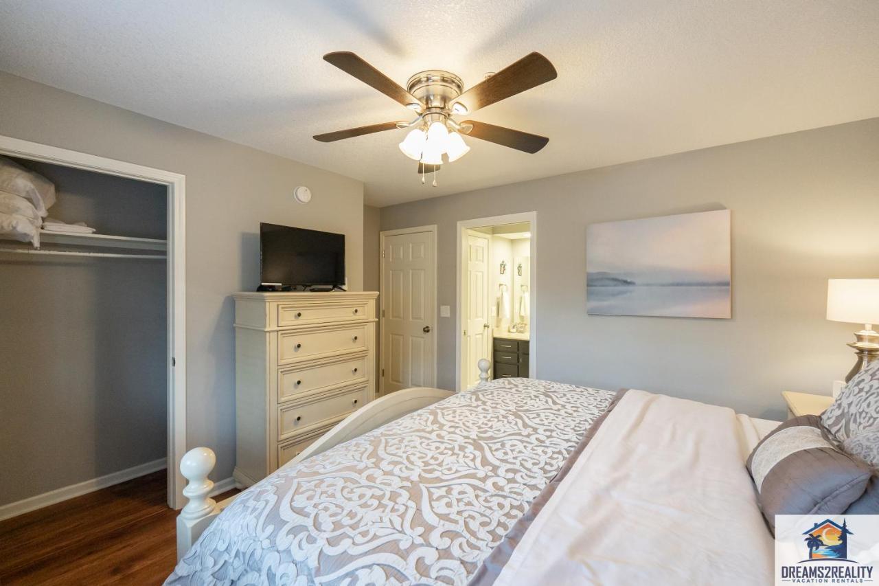 2br Updated - Close To The Strip - 2 Pools - Free Tickets Included - Fhe-3 Holiday home Branson