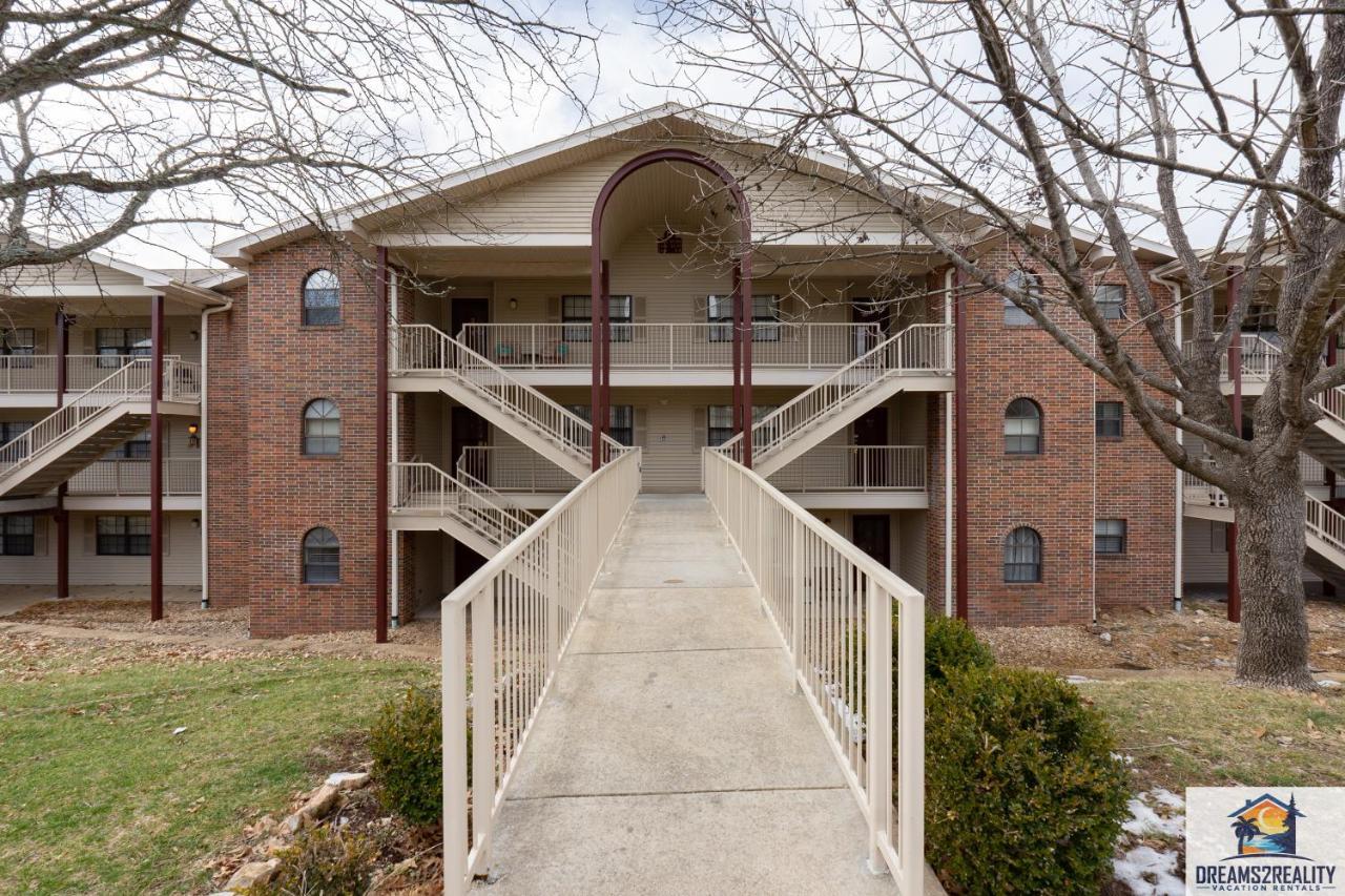 2br - Close To The Strip - 2 Pools - Free Tickets Included - Fhc-3 Holiday home *