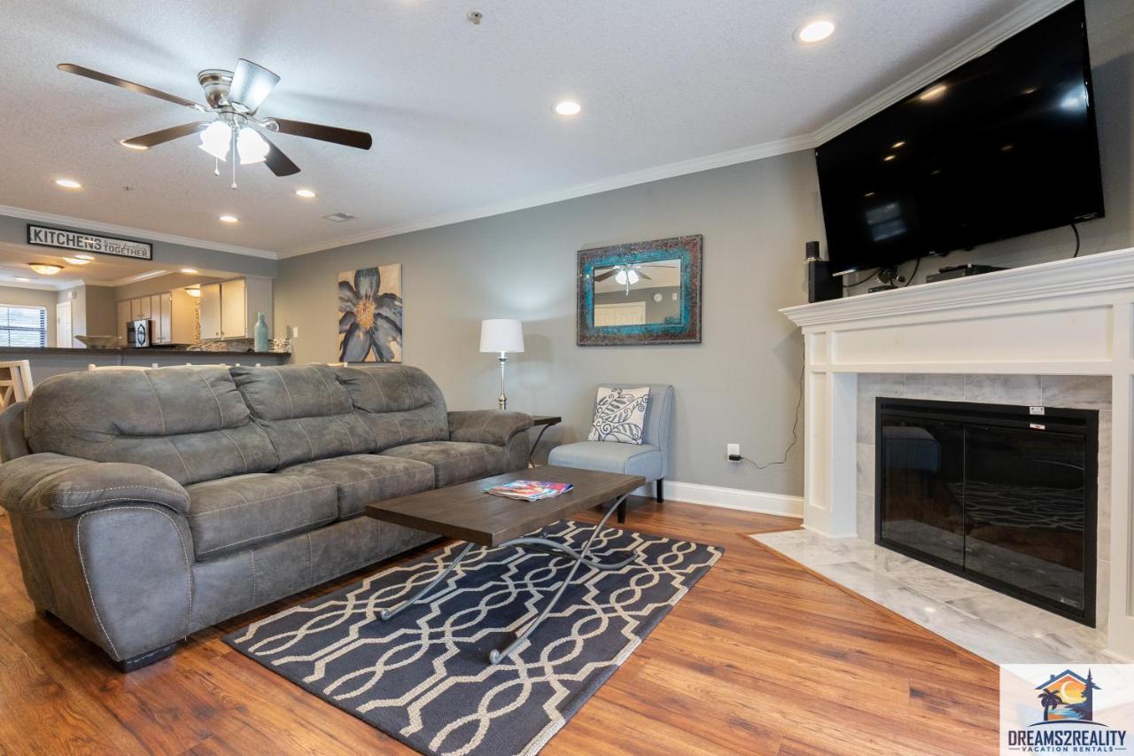 2br Updated - Close To The Strip - 2 Pools - Free Tickets Included - Fhe-3 Holiday home