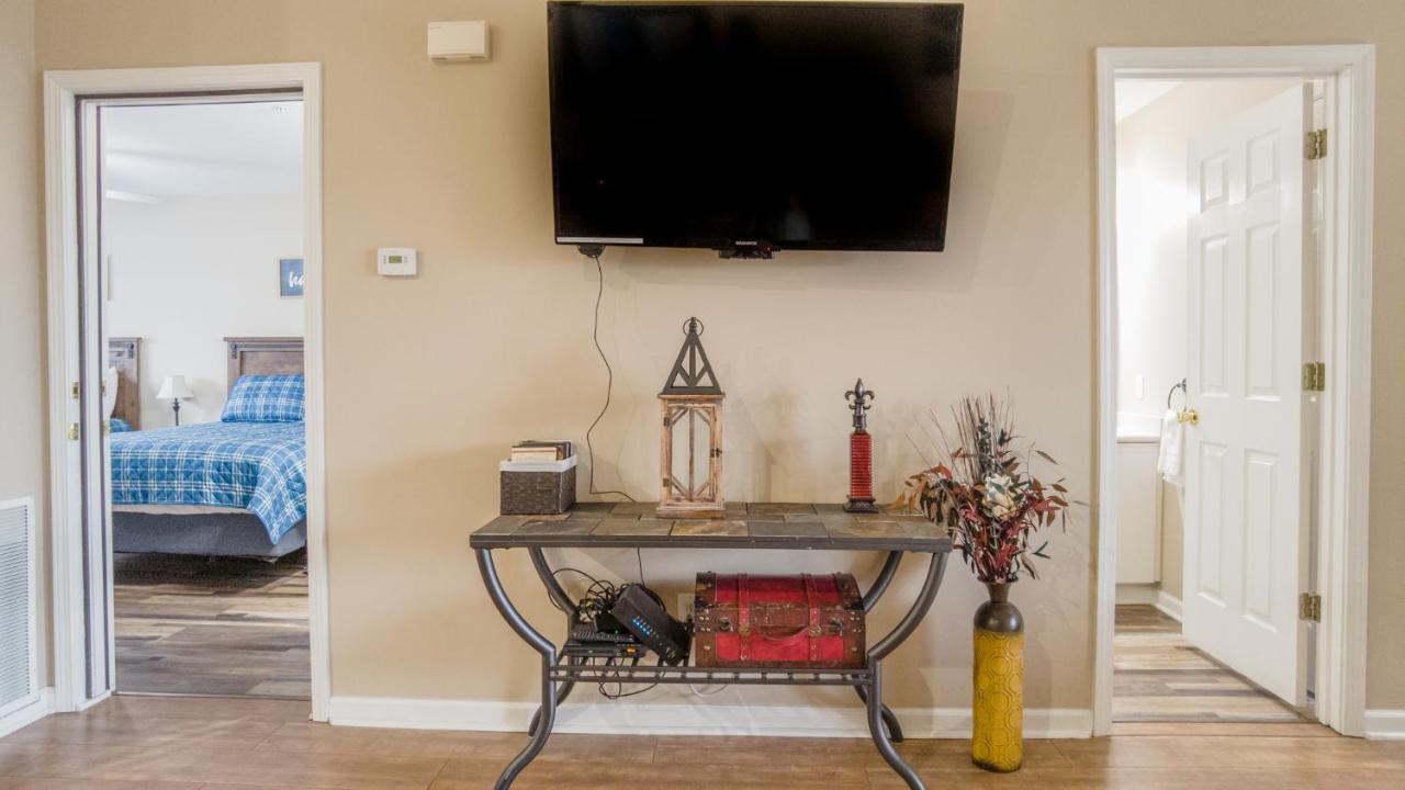 Holiday home 2br - Near The Strip - Jacuzzi Tub - Free Tickets Included - Ch1-35 *