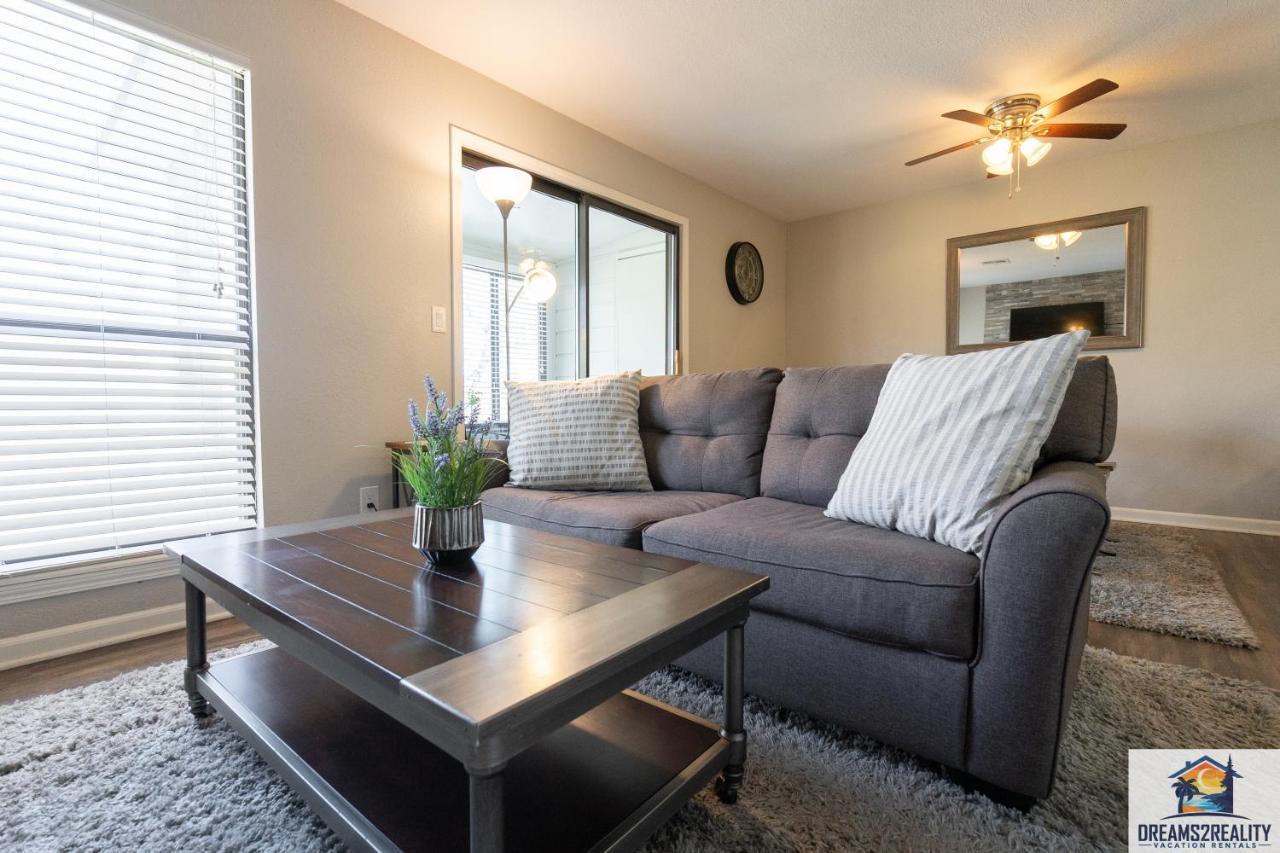 1br Walk-in At Pointe Royal - 2 Pools - Free Attractions Tickets Included -pr40-9