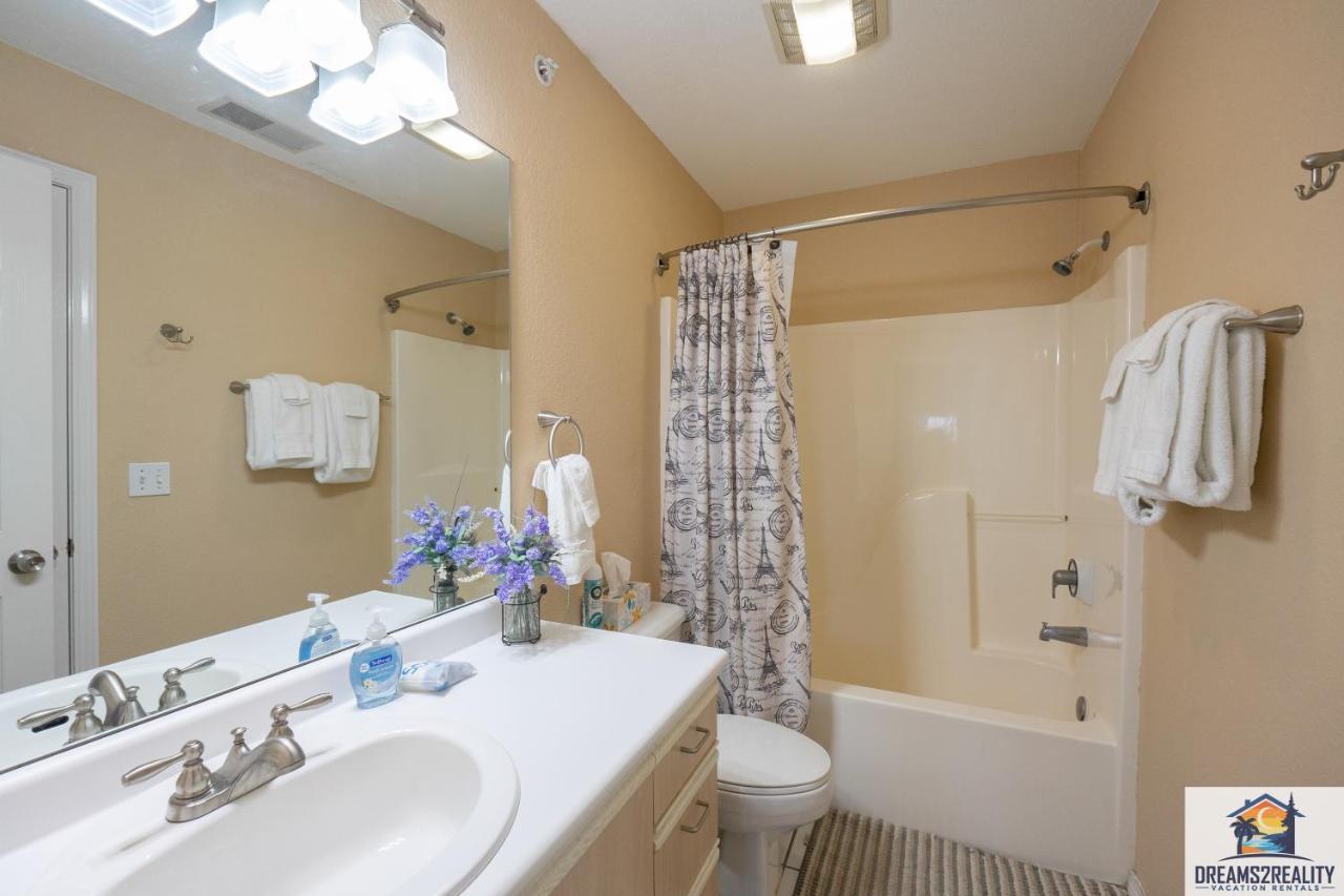 3 Bedroom - Near The Strip - Jacuzzi Tub - Free Tickets Included - Ch4-5 Branson