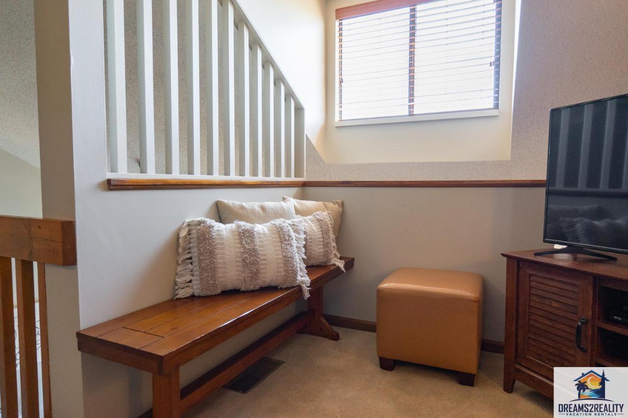 Lake View! Walk-in 3 Bedroom - Outdoor Pool - Free Tickets Included - Trh6-6 Holiday home Branson