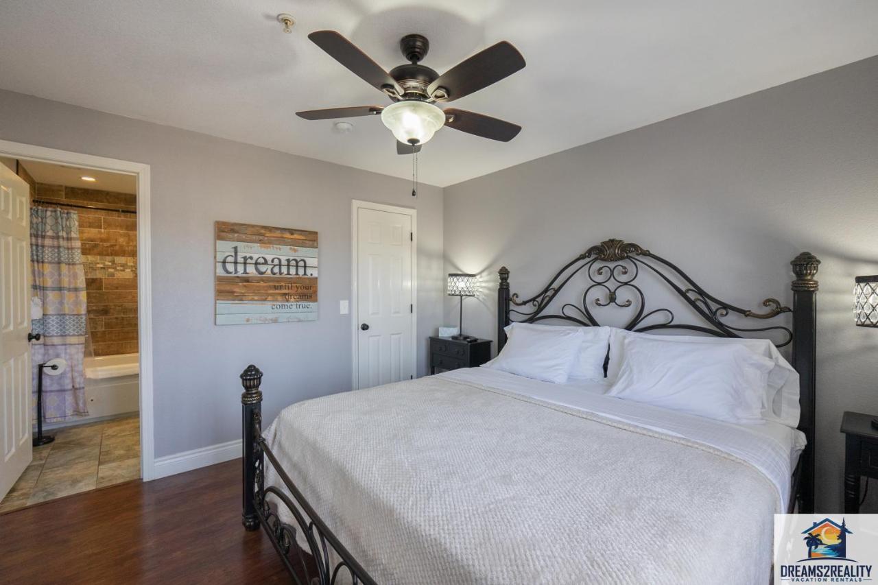 2br Walk-in - Near The 76 Strip - Free Wifi - Pool - Free Tickets Included - Clb-3 Holiday home