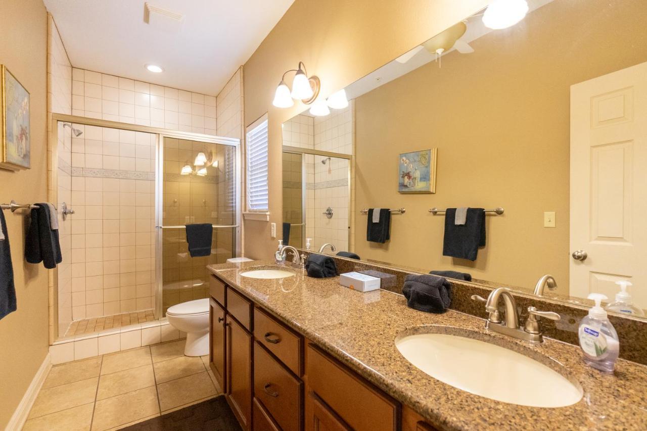 4br Walk-in - Pool Table - Hot Tub - Fire Pit - Free Tickets Included - Dv164 Apartment
